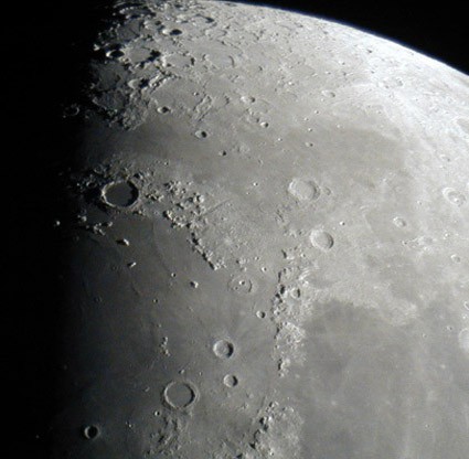 mondlandschaft-20010103b