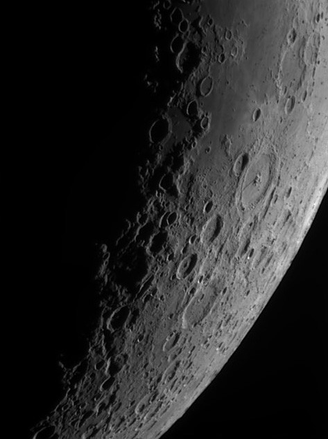 mondlandschaft-20120326b