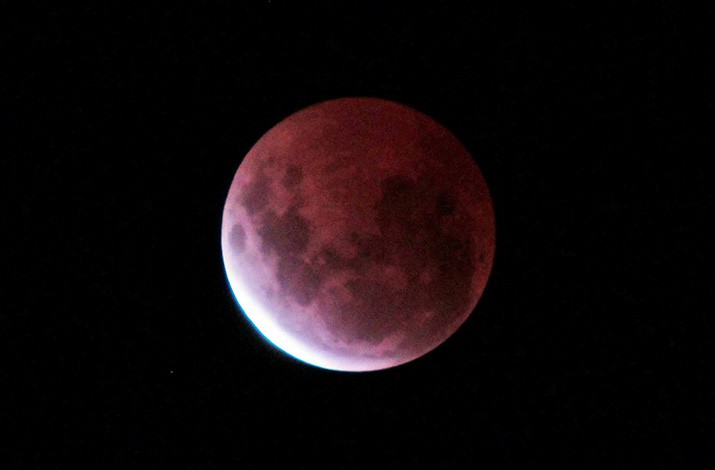 mondfinsternis-20150404a