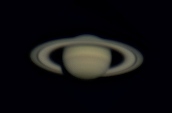 saturn-20060329a