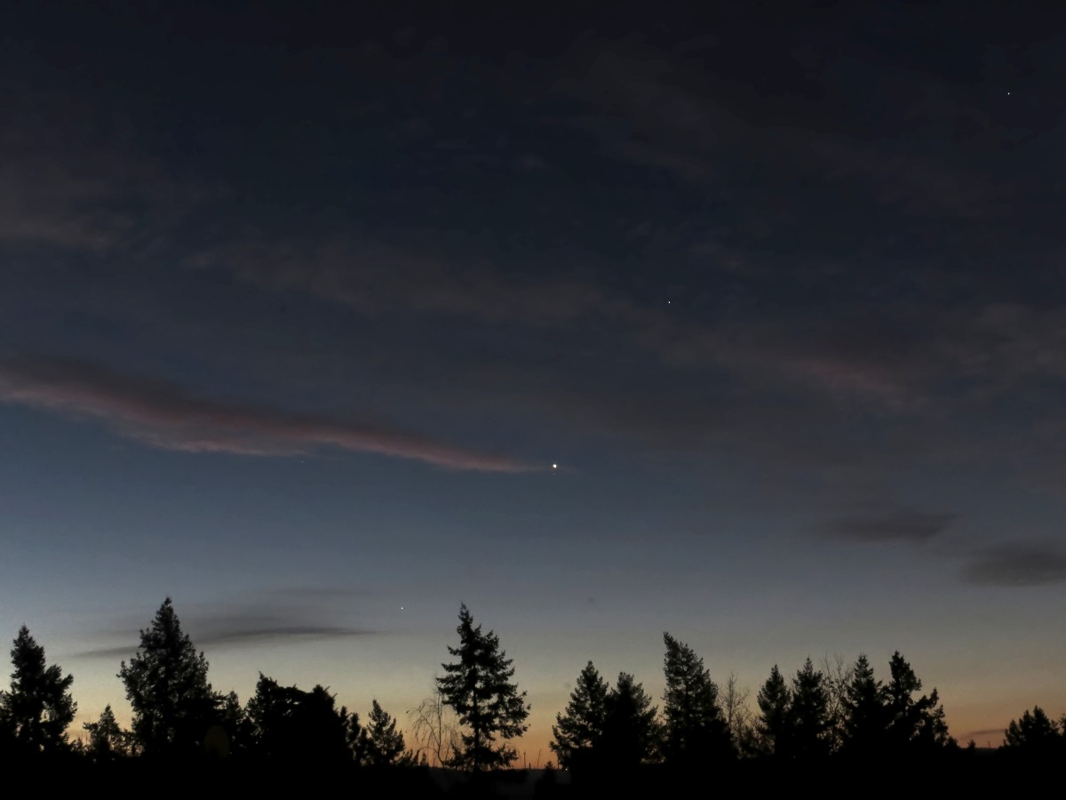 planetenparade-20121203a