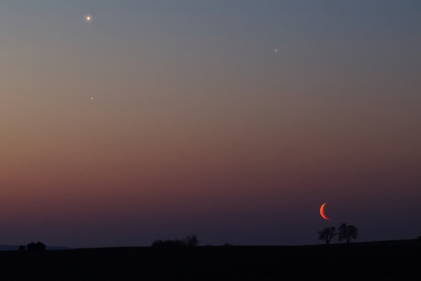 planetenparade-20220328a