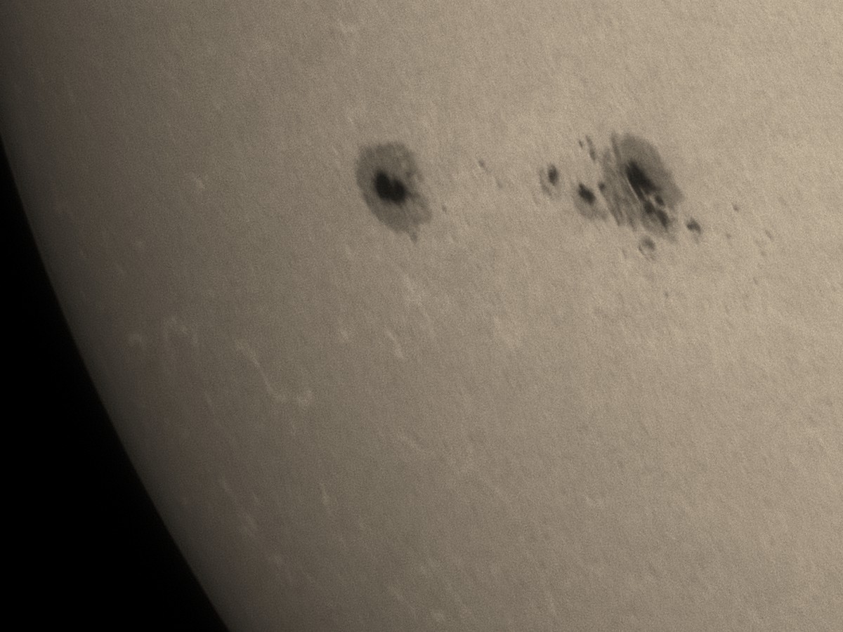 sonnenflecken-20150625b