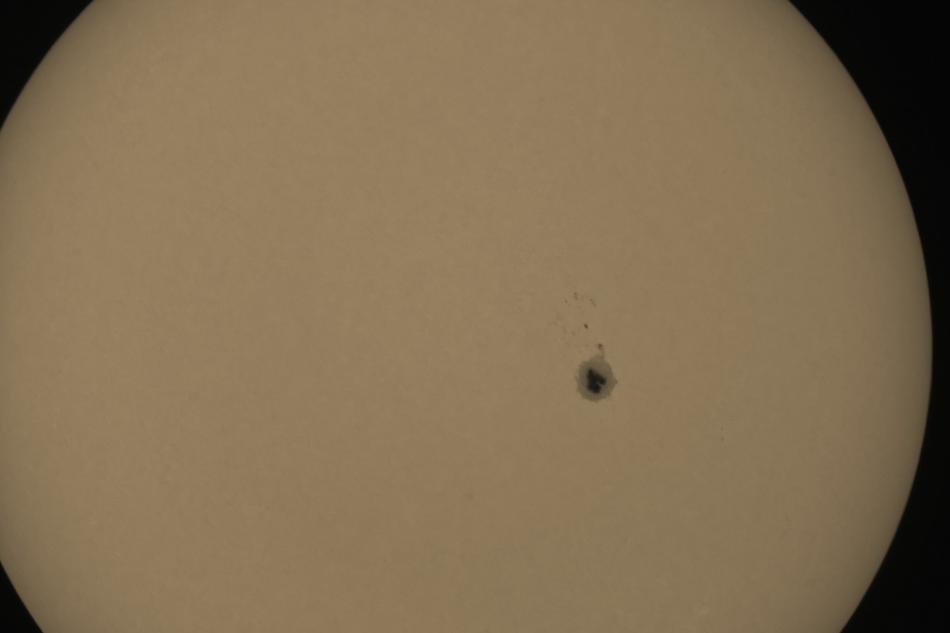 sonnenflecken-20160414a