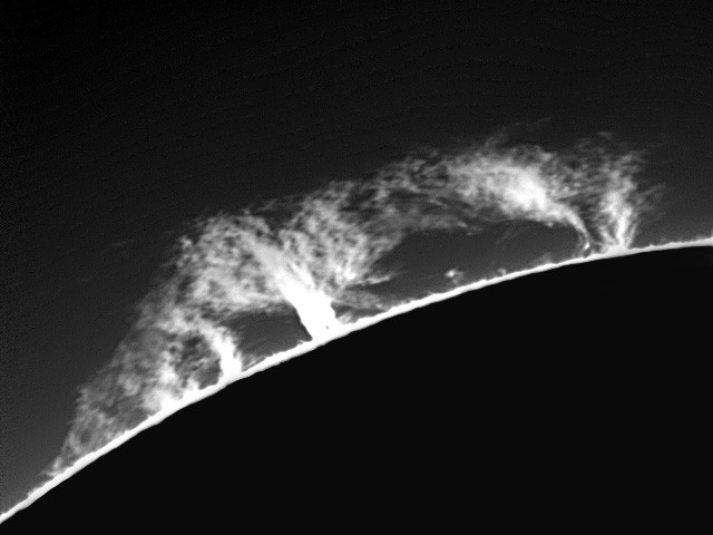 protuberanzen-20060422a