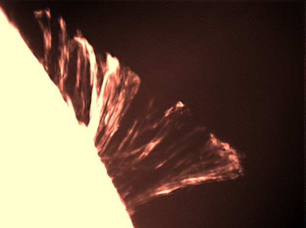 protuberanzen-20111022a