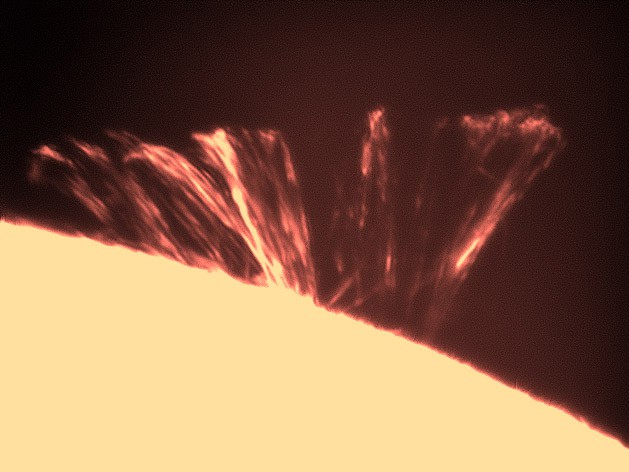 protuberanzen-20111022b