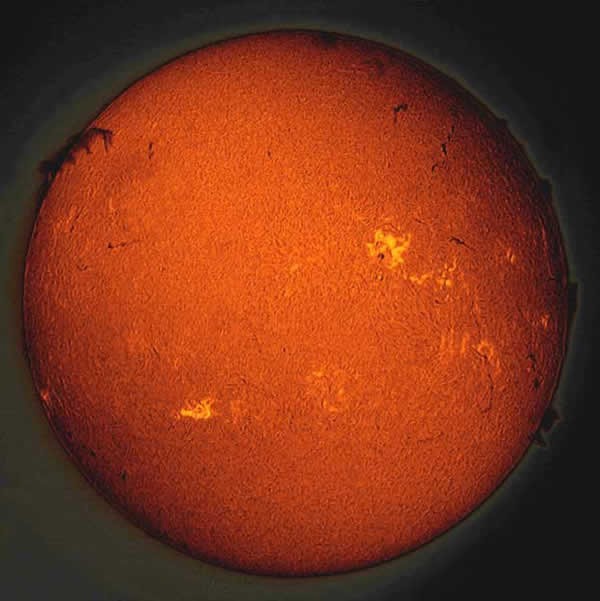 chromosphaere-20030423a