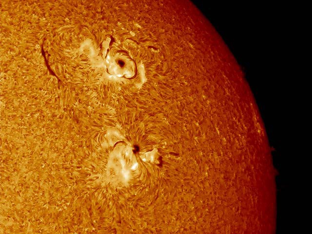 chromosphaere-20050613a