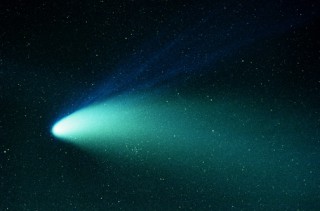 kometen-19970406a