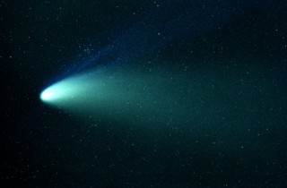kometen-19970407a